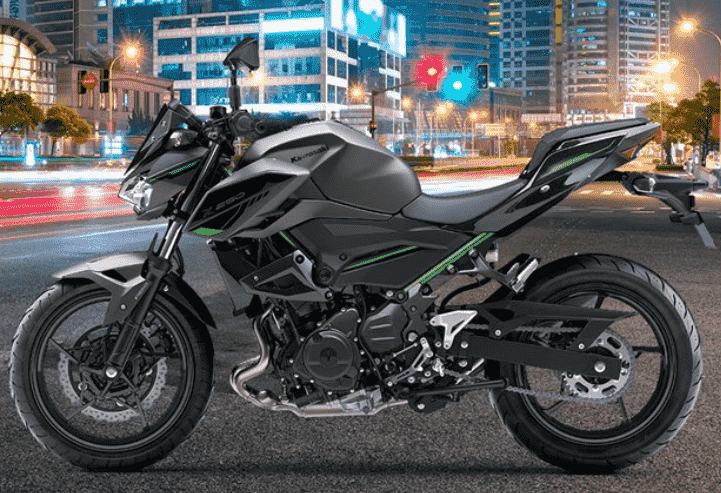 z250の維持費はどれくらい？